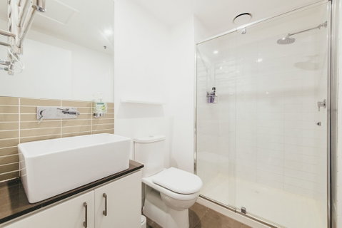 Rubi, 1BDR Melbourne Apartment - Timeshare Accommodation 2