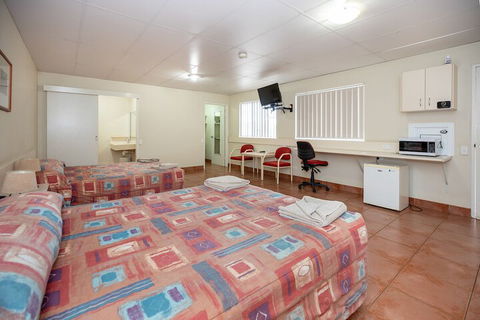 Leichhardt Hotel Motel - Timeshare Accommodation 3