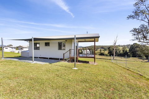 Valley Cabins By The Creek - Timeshare Accommodation 6