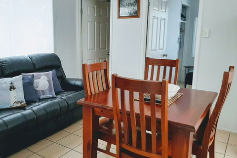 Mt Larcom Tourist Park - Timeshare Accommodation 5