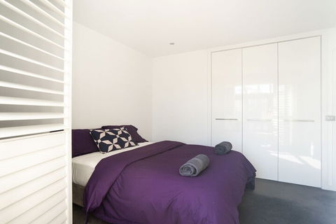 Lux On Main - Timeshare Accommodation 6