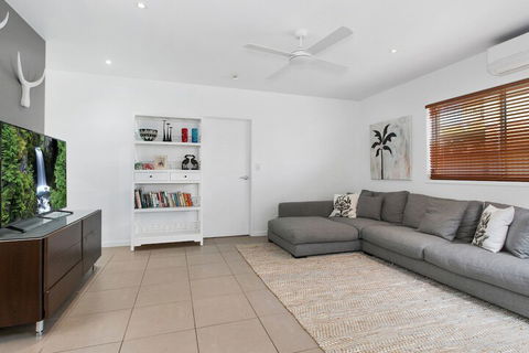 BEACH HOUSE On PEARL - Timeshare Accommodation 2