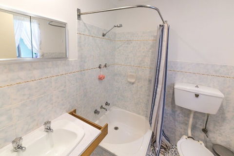 17 Broadbeach Drive - Timeshare Accommodation 3
