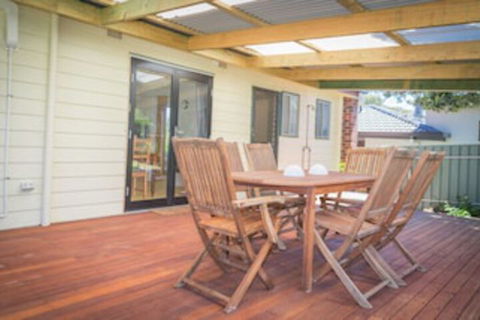17 Broadbeach Drive - Timeshare Accommodation 0