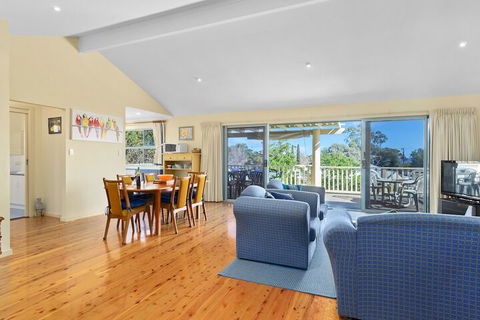 22 Broadbeach Drive - Timeshare Accommodation 7