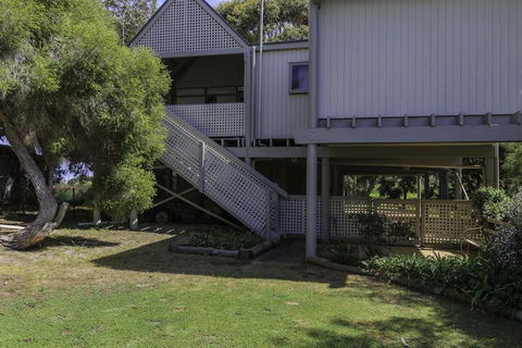 Tranquillity On Riverview 33 Riverview Drive - Timeshare Accommodation 1