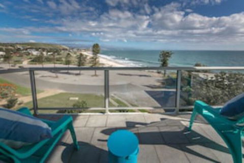 King Of North Bay 103 Gold Coast Drive - Timeshare Accommodation 0