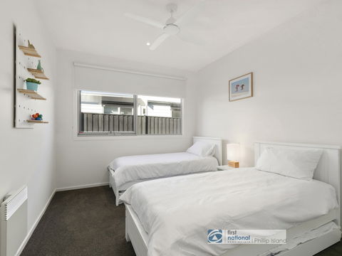 Pukeko Beach House - Timeshare Accommodation 1