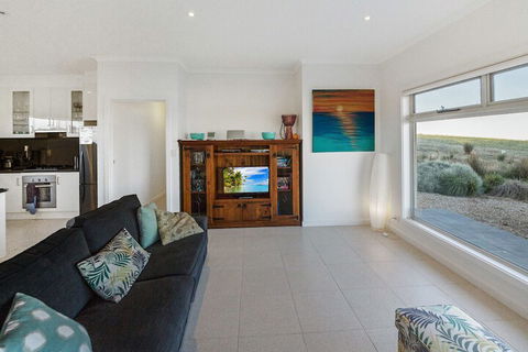 Fleurieu Coastal Retreat Lot 150 Myponga Beach Road - Timeshare Accommodation 6
