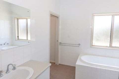 Golfers Paradise 52 Huntingdale Drive - Timeshare Accommodation 6
