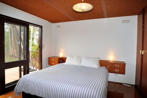 Shangri La Surf Parade Free Wifi - Timeshare Accommodation 5