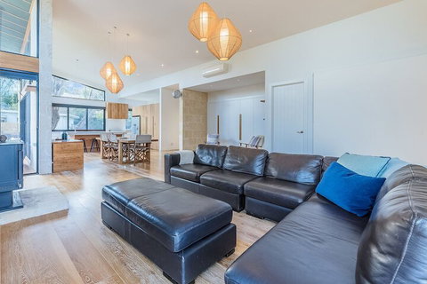 Coastal Elements Free Wifi - Timeshare Accommodation 5