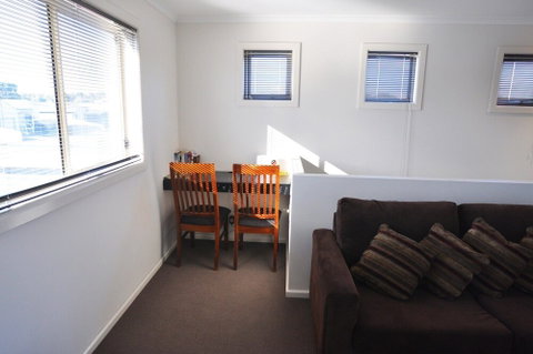 Flying Colours Free Wifi - Timeshare Accommodation 4
