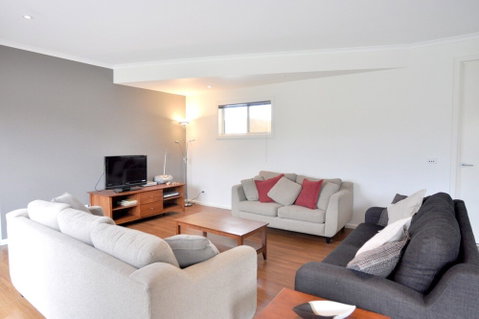 Flying Colours Free Wifi - Timeshare Accommodation 5
