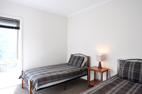 Flying Colours Free Wifi - Timeshare Accommodation 1