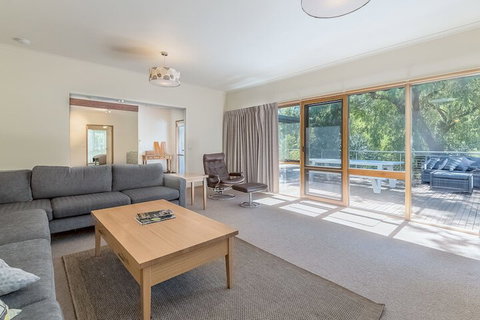 Billabong Wifi & Netflix - Timeshare Accommodation 4