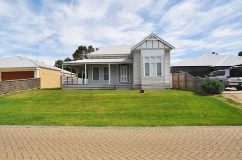 Paperbark Homestead PET Friendly - Timeshare Accommodation 0