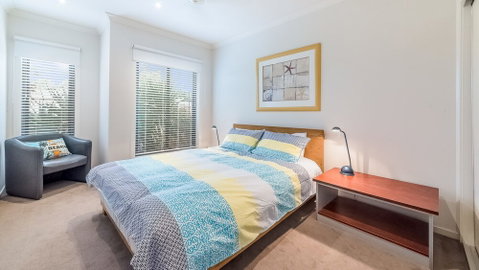 Oceans 11 Surfside Wifi & Foxtel PET Friendly - Timeshare Accommodation 1