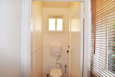 45 Halford PET Friendly - Timeshare Accommodation 7