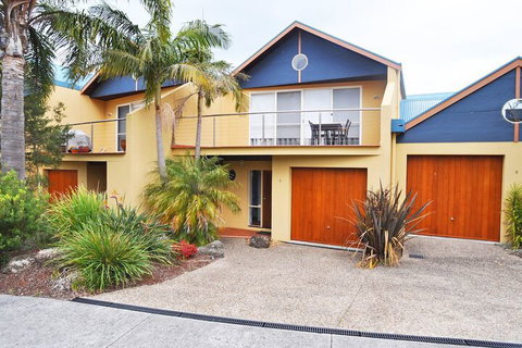 THE Sails 8 Linen Included Central Location - Timeshare Accommodation 1