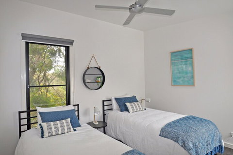 Luxury By THE SEA Close TO THE Beach - Timeshare Accommodation 3