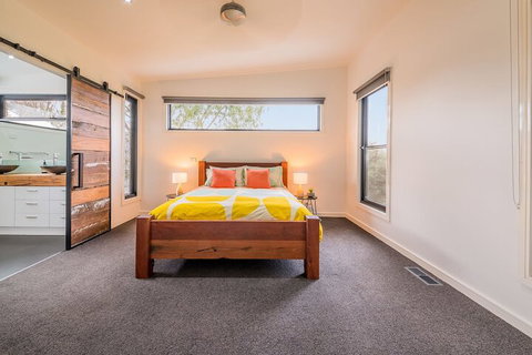 Luxury By THE SEA Close TO THE Beach - Timeshare Accommodation 7