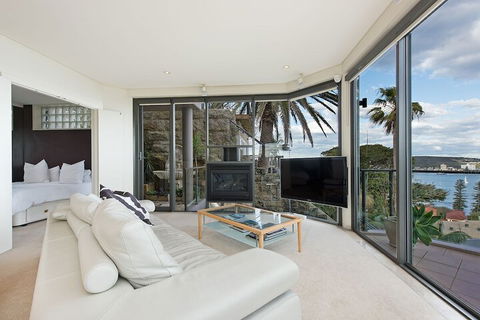 STUNNING MANLY VIEWS - Timeshare Accommodation 5