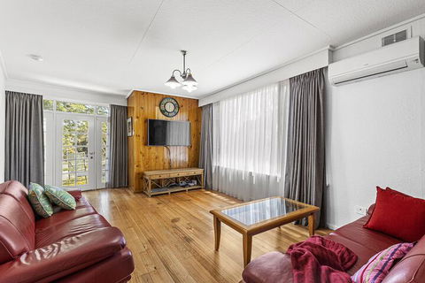 Lilydale 3 Bedroom House Pet Friendly - Timeshare Accommodation 5