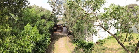 Magic Beach Cottage - Timeshare Accommodation 7