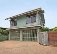 18 Northbeach Place Mudjimba Beach Pet Friendly Linen Included WIFI - Timeshare Accommodation