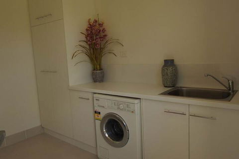 Sanctuary In The Valley - Timeshare Accommodation 1