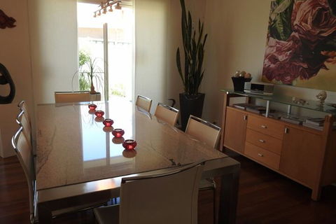 Sanctuary In The Valley - Timeshare Accommodation 2