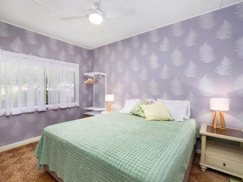 Retro Vibes 18 Norahview Street Bateau Bay - Timeshare Accommodation 5