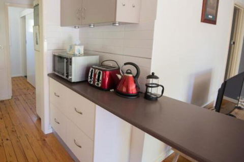 Back Creek In Flora Hill - Timeshare Accommodation 6
