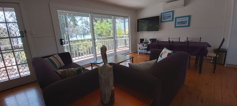 Paradise Bungalow Waterfront - Timeshare Accommodation 6