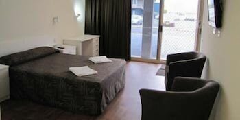 Slipway Hotel Motel - Timeshare Accommodation 5