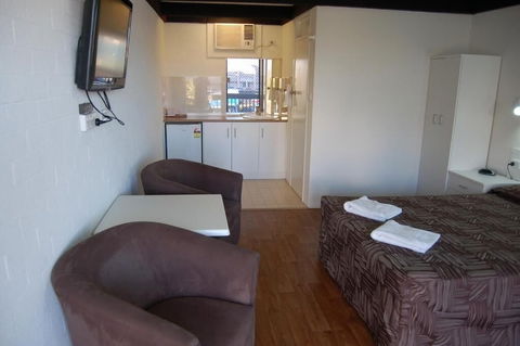 Slipway Hotel Motel - Timeshare Accommodation 4