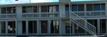Slipway Hotel Motel - Timeshare Accommodation 0