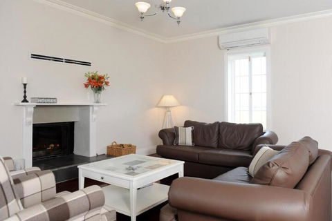 Fayrefield House - Timeshare Accommodation 5