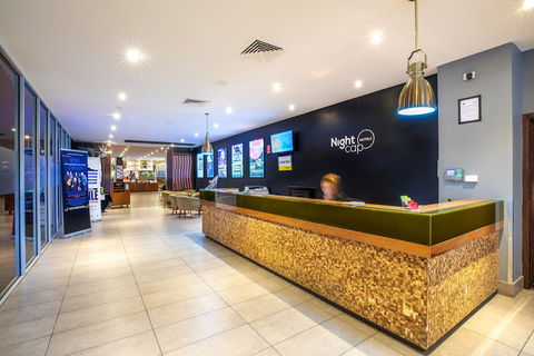 Nightcap At Shoppingtown Hotel - Timeshare Accommodation 5