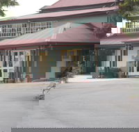 McNevins Loganholme Motel - Timeshare Accommodation