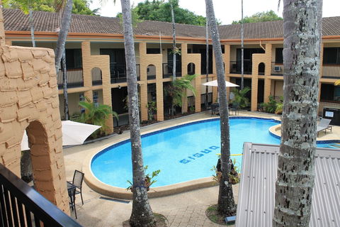 Oasis Inn Cairns - Timeshare Accommodation 1