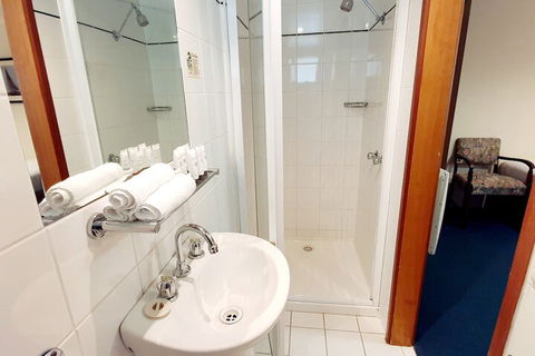 Point Lonsdale Guest House - Timeshare Accommodation 5