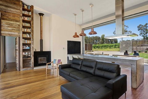 The Longhouse Suite 2 - Timeshare Accommodation 5