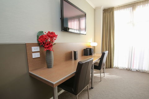 Indulge Apartments - Ontario - Timeshare Accommodation 1