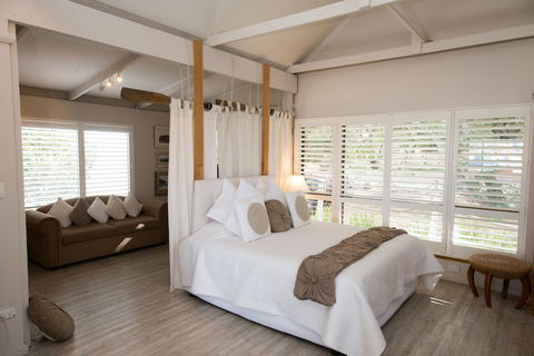 Boathouse - Birks River Retreat - Birks Harbour - Timeshare Accommodation 6