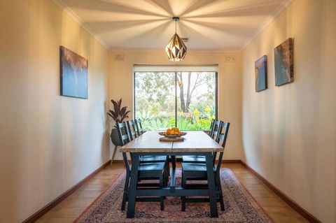Linger Longer Vineyard Bed & Breakfast - Timeshare Accommodation 4