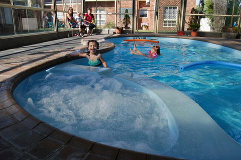 Arkana Motor Inn & Terrace Apartments - Timeshare Accommodation 3