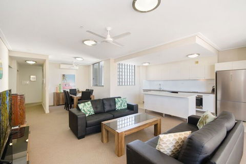 Direct Hotels â€“ Dalgety Apartments - Timeshare Accommodation 7