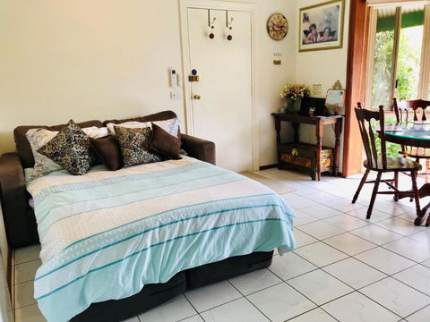 Fairy Wren Cottage Country To Coast Retreat - Timeshare Accommodation 5